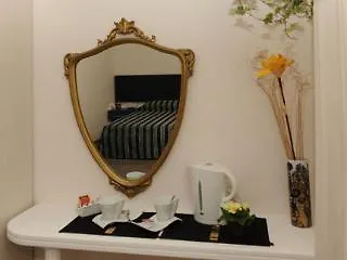 Temple View Fcollection Superior Relais Bed & Breakfast Rome
